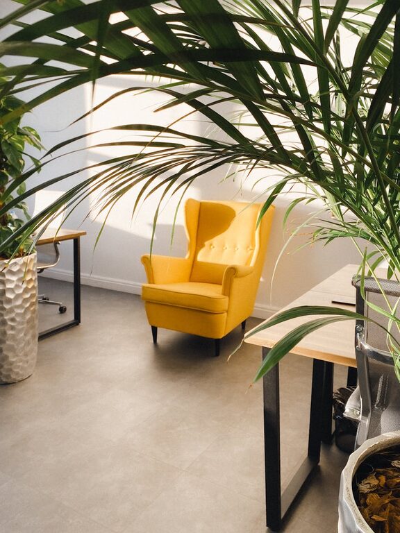 Simple Tips for Creating a Cozy and Inviting Home Workspace